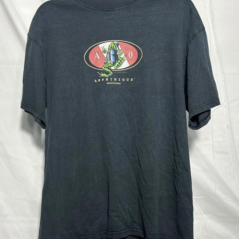 American Vintage Men's Black and Green Tshirt